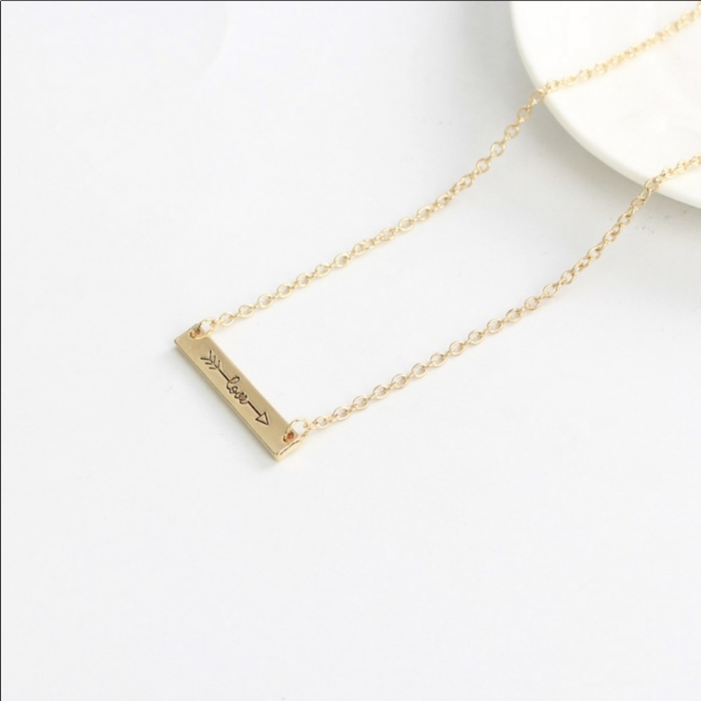 LAST 1 ๐HP๐ 2X: Dainty Love Arrow Bar Necklace๐ - Picture 4 of 5